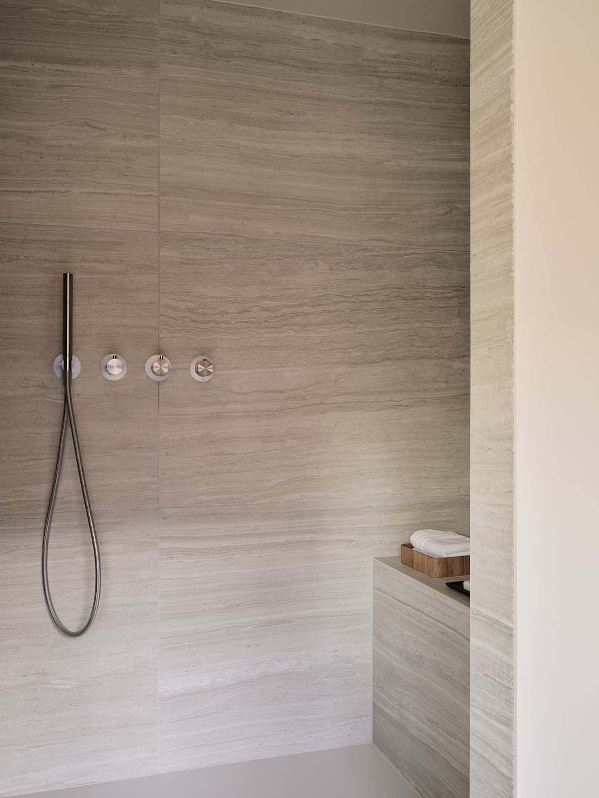 inspiration interior design photo of project of Martje Overmeer Interiors in Amsterdam west