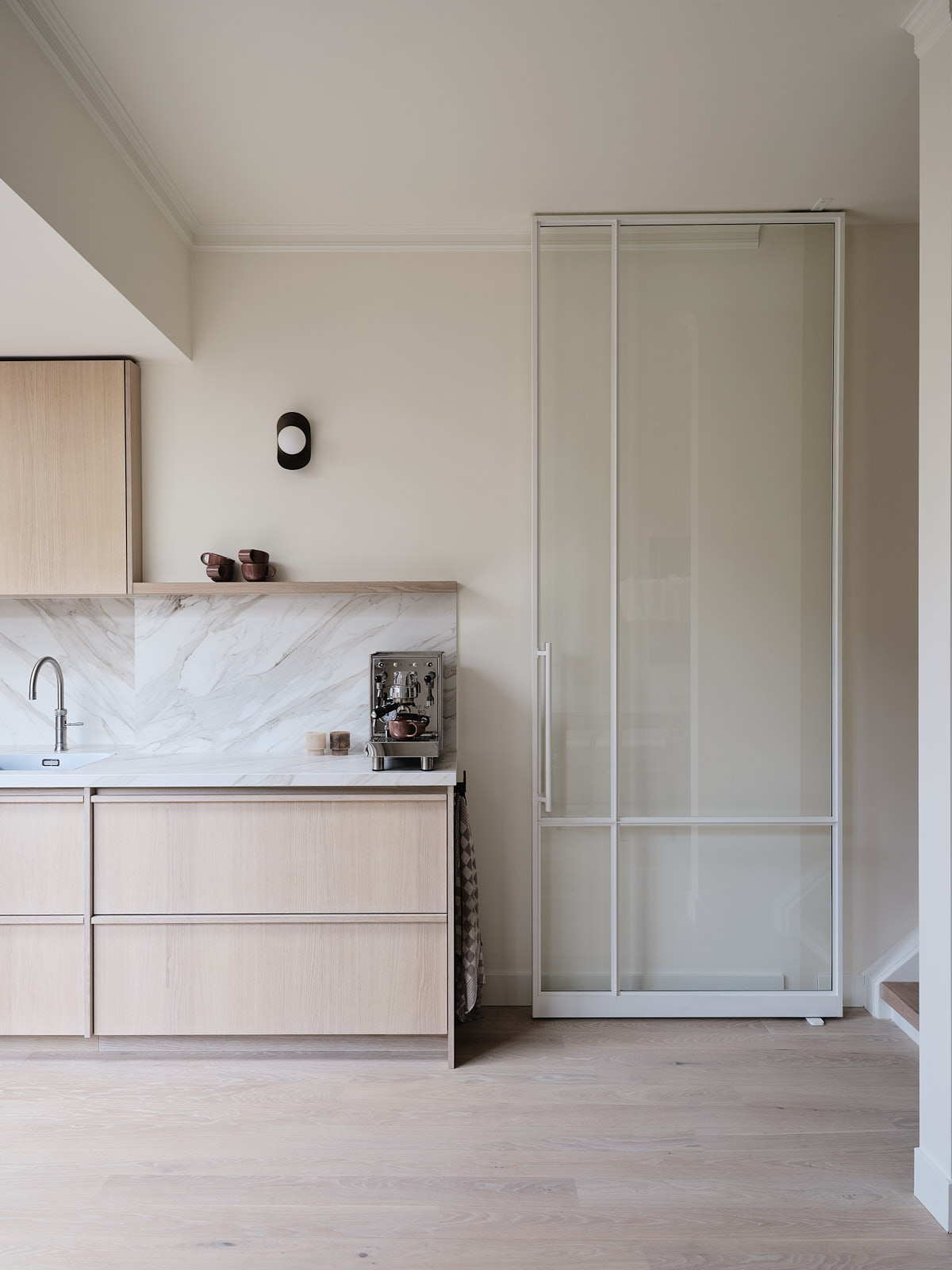 inspiration interior design photo of project of Martje Overmeer Interiors in Amsterdam west