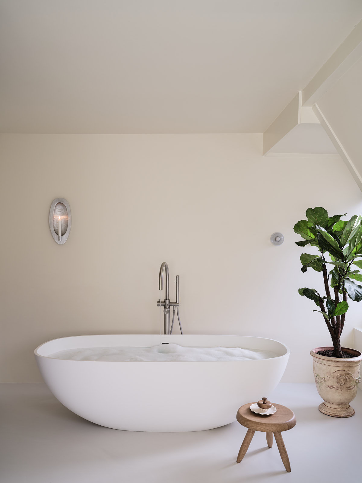 inspiration interior design photo of project of Martje Overmeer Interiors in Amsterdam west